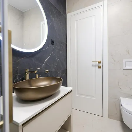 Apartman Platea Magna Lux Zára