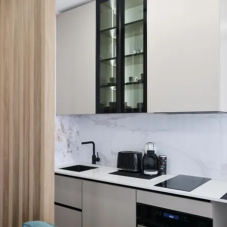 Platea Magna Lux * Zára