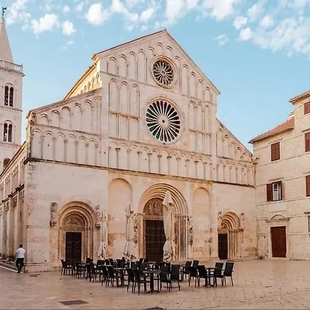 Platea Magna Lux Zadar
