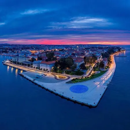 Platea Magna Lux Lejlighed