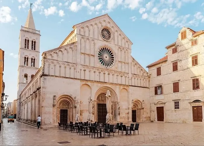 Platea Magna Lux 扎达尔