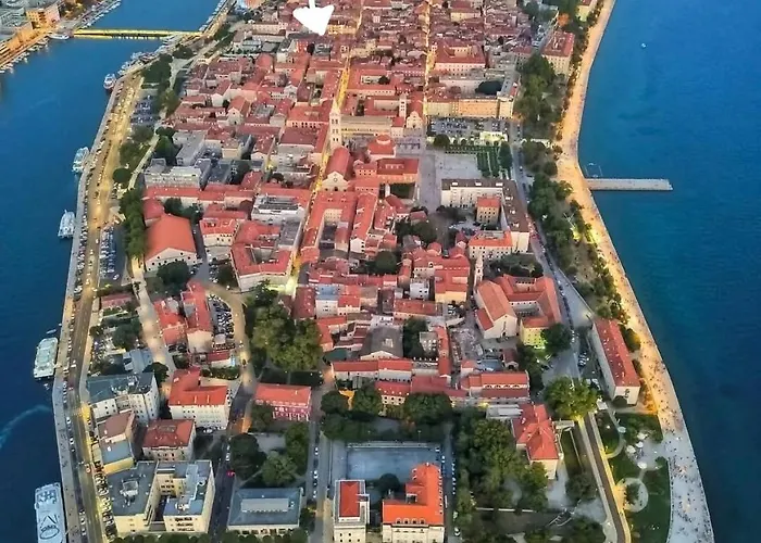 Platea Magna Lux 扎达尔