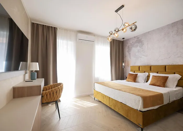 Platea Magna Lux 公寓 扎达尔