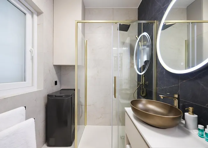 Platea Magna Lux * 扎达尔