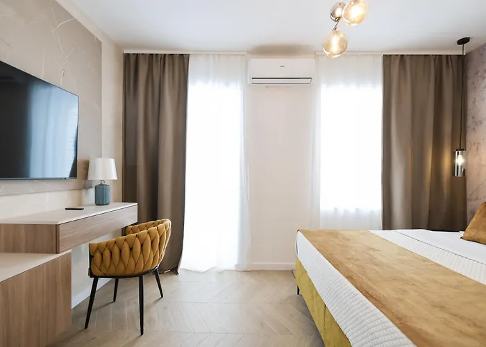 公寓 Platea Magna Lux *