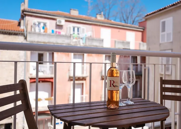 公寓 Platea Magna Lux