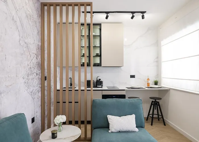 公寓 Platea Magna Lux